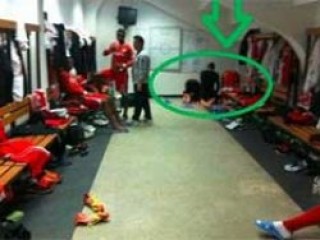 Futbolcuların namaz kılması haber değildir