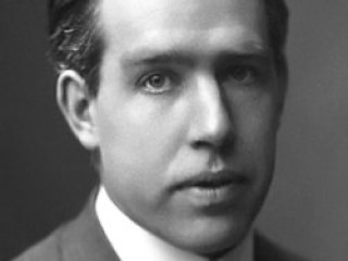 Niels Henrik David Bohr kimdir