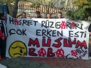 Çarşı Müslüm Baba'yı unutmadı