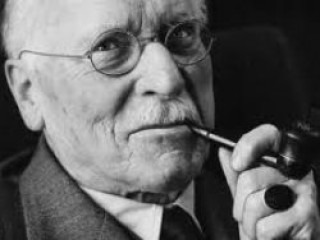 Carl Gustav Jung kimdir