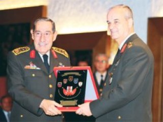 Büyükanıt: Başbuğ'a verilen cezayı sindiremiyorum