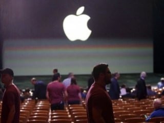 Yeni iPhone büyük bir etkinlikle tanıtıldı