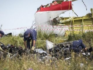 Malezya uçağında teknik sorun yok: Düşürüldü