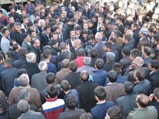 Hakkari’de hakaret özrü sonrası olaylar çıktı