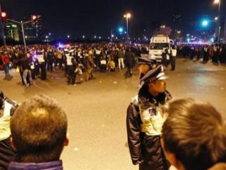 Çin ve Taylan'da yılbaşı kutlamaları olaylı bitti