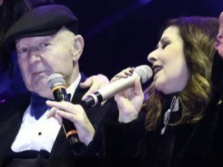 Nilüfer'den Kayahan mesajı