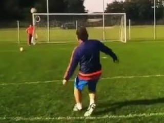 Sergen Yalçın'dan müthiş frikik golü - İZLE