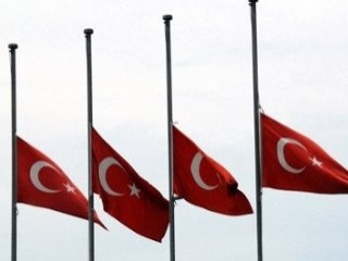 KKTC'de de 3 günlük yas ilan edildi