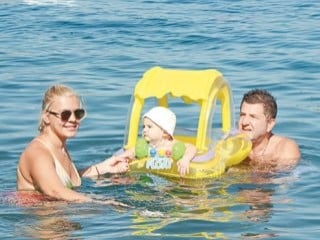 Ünlü iş adamına bakıcı şoku