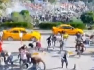 Ankara'daki patlama anı güvenlik kamerasında