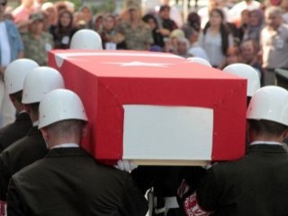 Şehit piyade er Adana'da son yolculuğuna uğurlandı