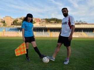 İtiraz ettiği hakemle evlendi