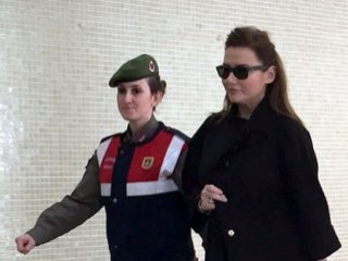 Deniz Seki Avrupa yolcusu