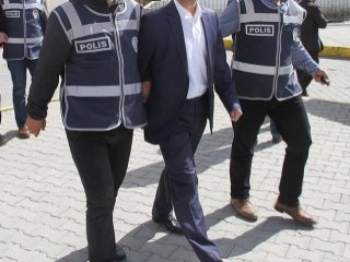 İstanbul'da FETÖ operasyonu: 73 gözaltı
