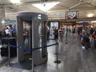 Atatürk Havalimanı'nda vücut tarayıcı cihazlar kuruldu