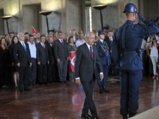 CHP heyeti Anıtkabir'i ziyaret etti