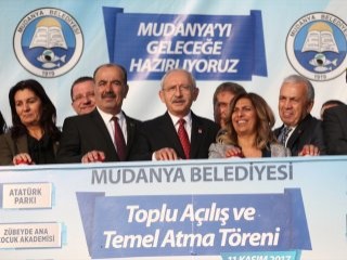 Kemal Kılıçdaroğlu temel attı