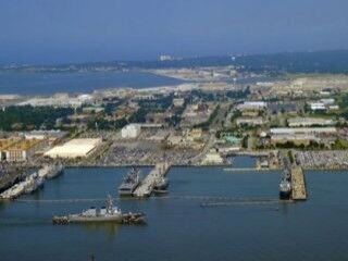 ABD'nin Norfolk Deniz Üssü tehlikede