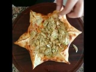 Çeşme'de satılan 500 liralık pizza