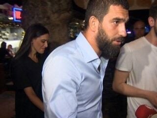 Arda Turan, Berkay'ın burnunu kırdı