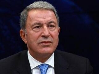 Bakan Akar: Fırat'ın doğusunda teröre göz yummayız