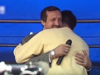 AK Parti Benim şarkısına nostaljik klip