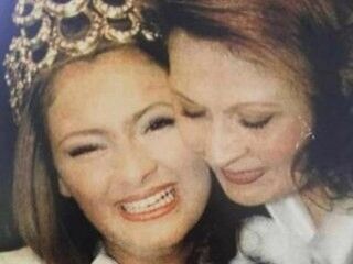 Pınar Altuğ nostalji yaptı