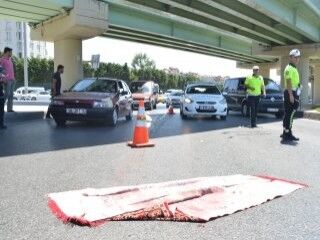İstanbul'da otogar girişinde kaza: 1 ölü, 1 yaralı