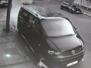 Bağcılar'da iki kişinin yaralandığı kaza anı kamerada