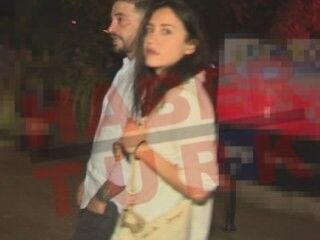 Ahmet Kural sevgilisiyle birlikte görüntülendi