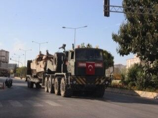 ZMA'lar Münbiç'e doğru yola çıktı