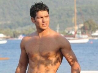 Çağatay Ulusoy kilo aldı