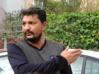 Kiracılar ev sahibini bıçaklayıp, ailesini darbettiler