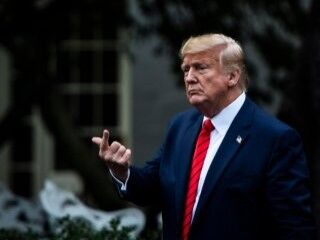 Trump, Çin'i mağlup ettiğini düşünüyor