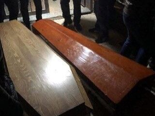 Hamile anne ile kızının banyoda cansız bedenleri bulundu