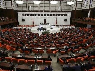 AK Partili ve HDP'li kadın vekillerin tecavüzcü polemiği