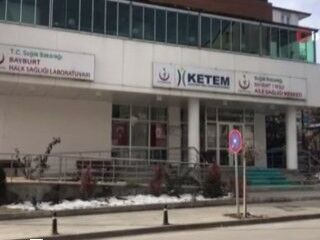 Bir kadın boğazı kesilerek öldürüldü