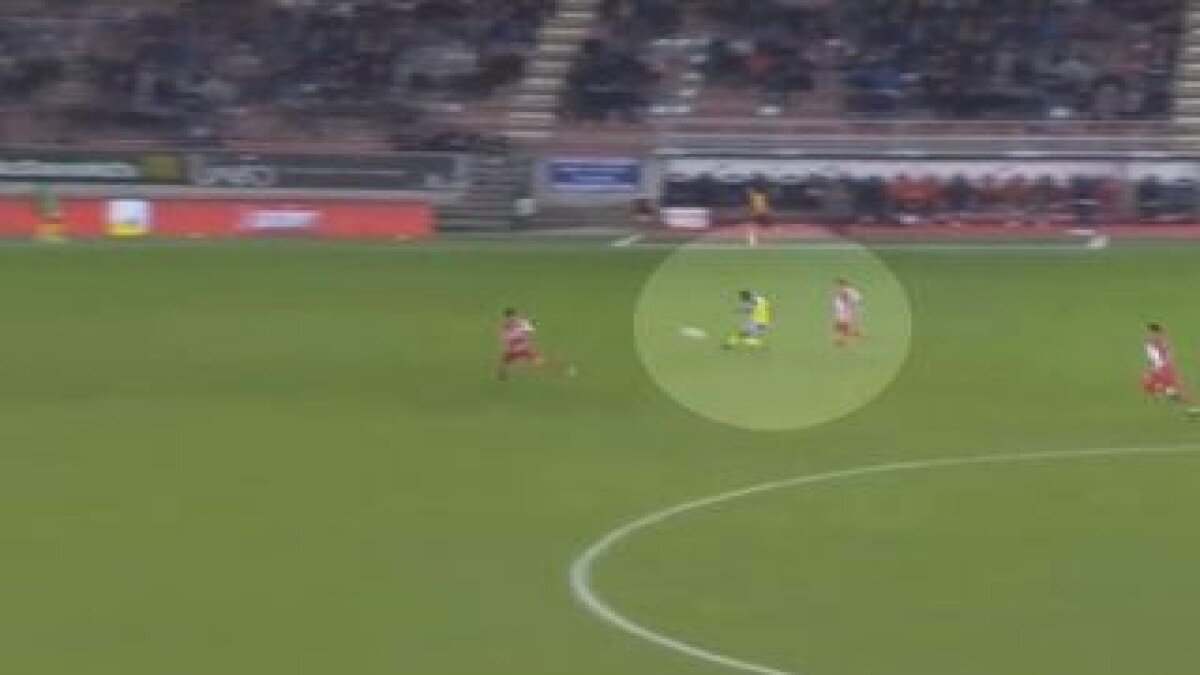 Fenerbahçe, Nana Ampomah'ın peşinde