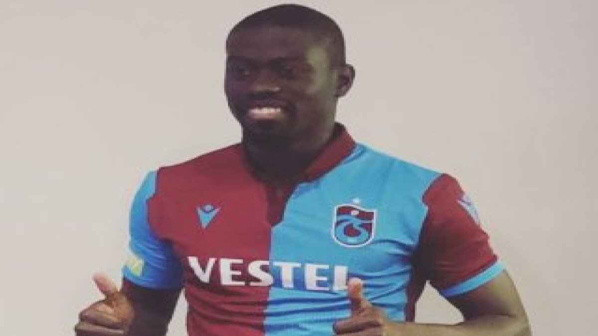 Taraftarlardan Ndiaye'ye göbek eleştirisi