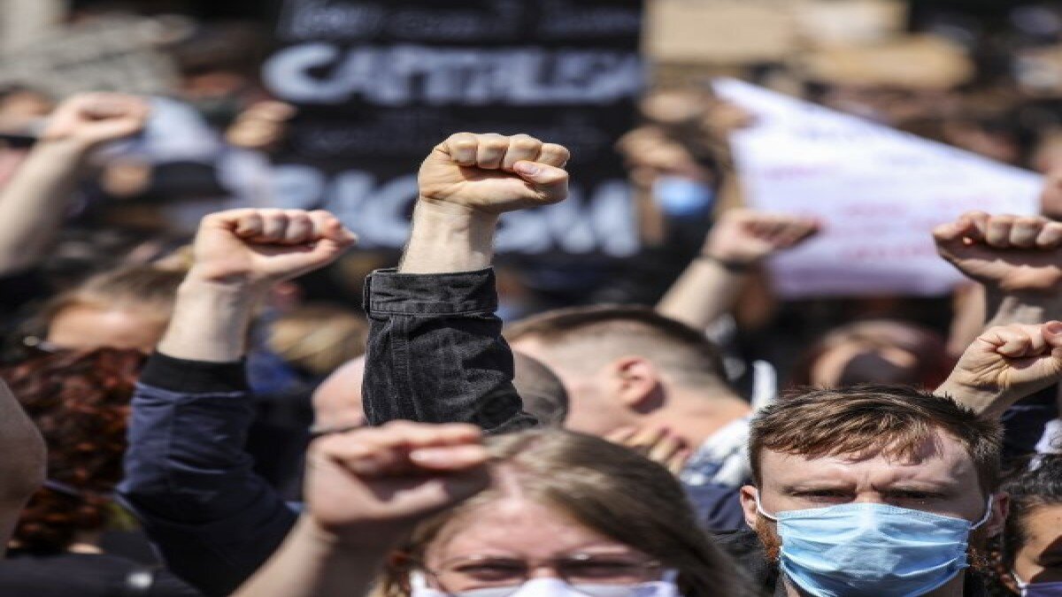 Almanya’da ırkçılık karşıtı protesto