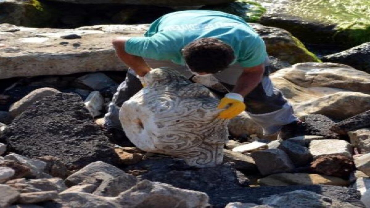 Zonguldak'ta deniz kenarında tarihi eser bulundu