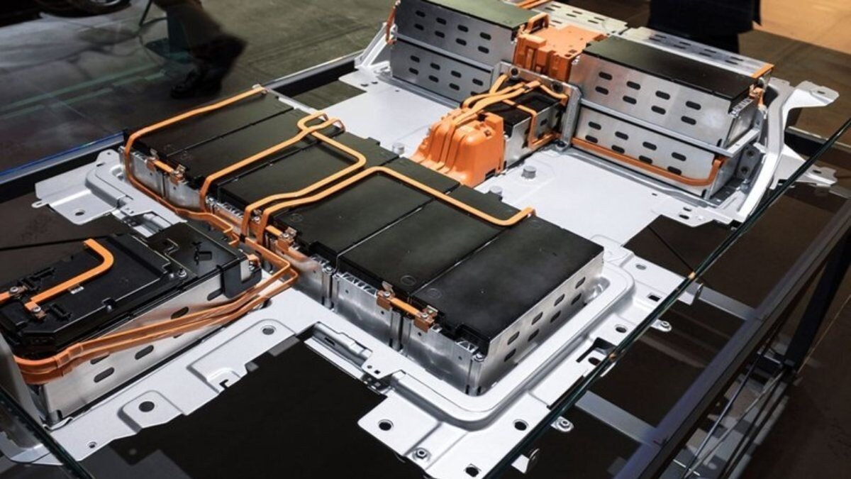 PSA ve Fransa merkezli enerji şirketi Total ortak batarya üretecek