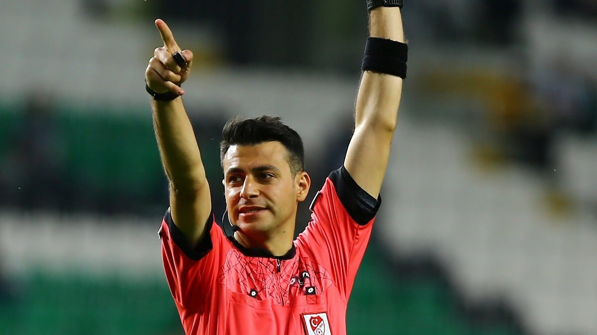 Süper Lig'de 1. haftanın hakemleri