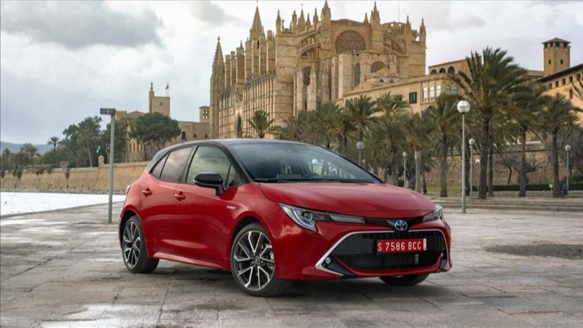 Toyota'nın hibrit araç satışları 16 milyonu aştı