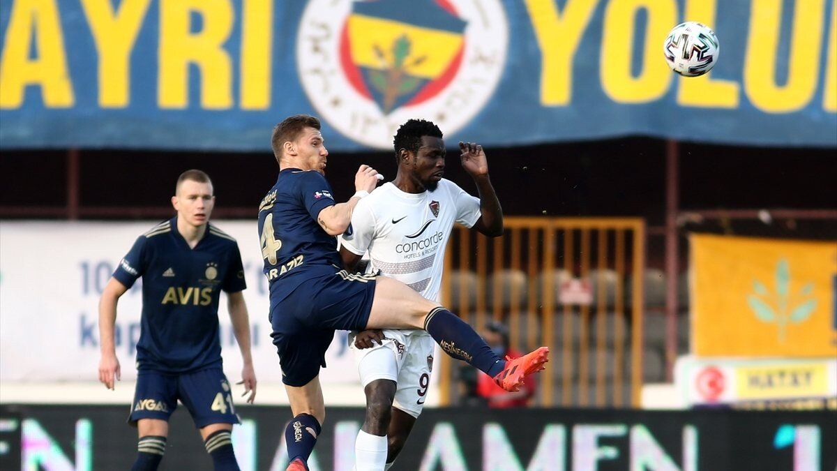 Fenerbahçe zorlu Hatay deplasmanından 3 puanı aldı