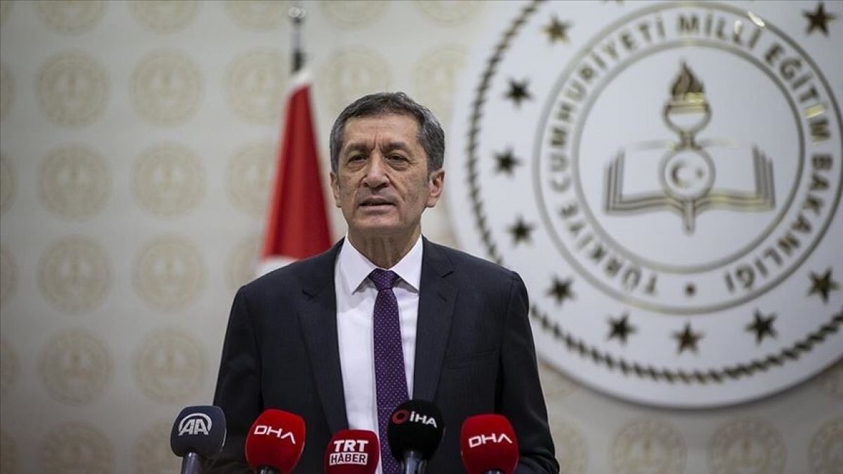 Liseler ne zaman açılacak? Liselerde yüz yüze eğitim başlayacak mı? Sınavlar ne zaman olacak?