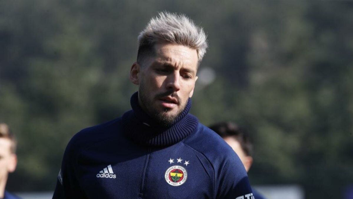 Jose Sosa: Fenerbahçe şampiyonluğu çok fazla istiyor