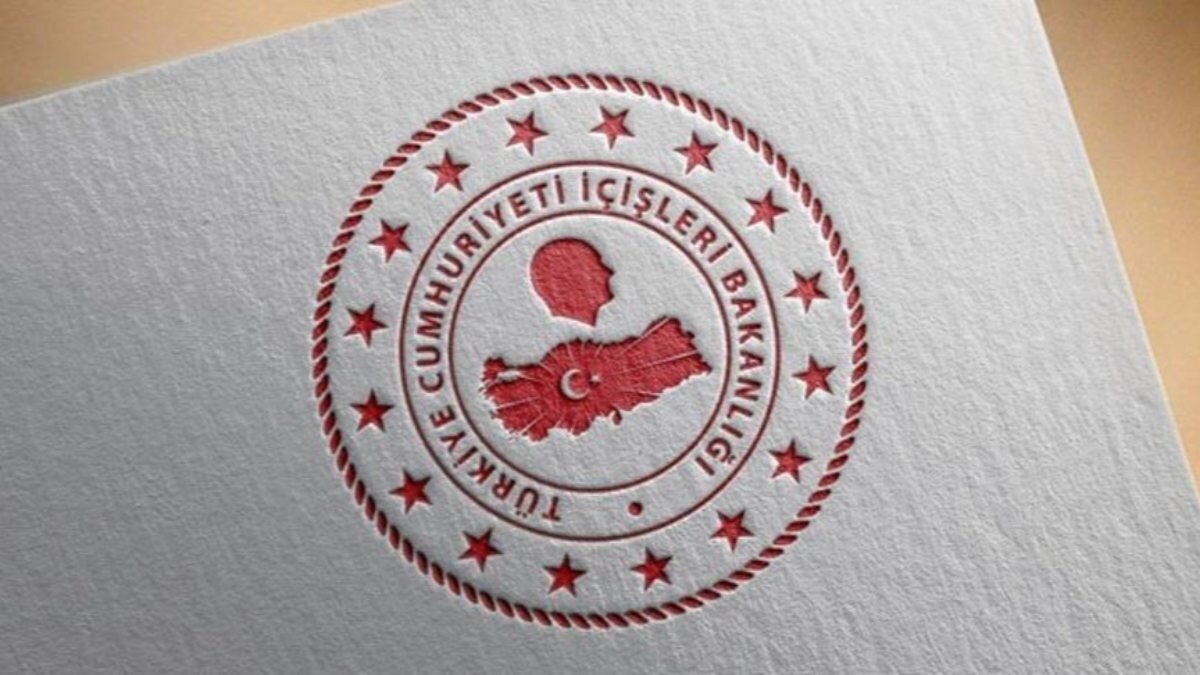 İçişleri Bakanlığı'ndan valiliklere, iş yerlerinin çalışma saatleriyle ilgili genelge