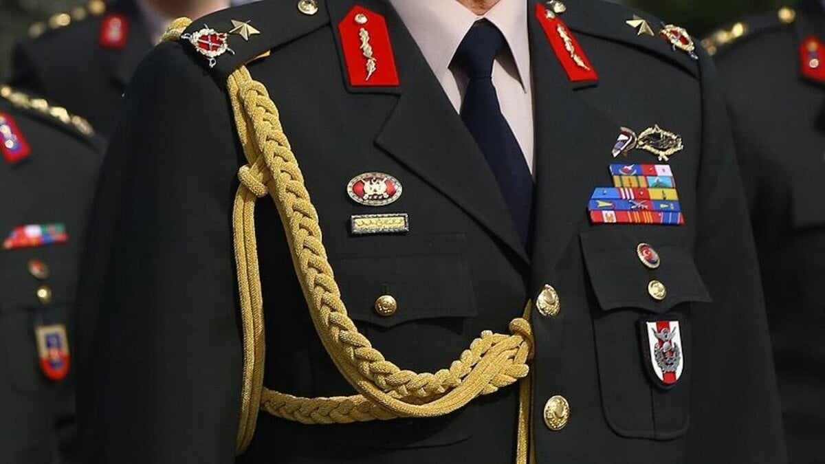 Amirallerin bildirisine karşı cevap: Biz buradayız