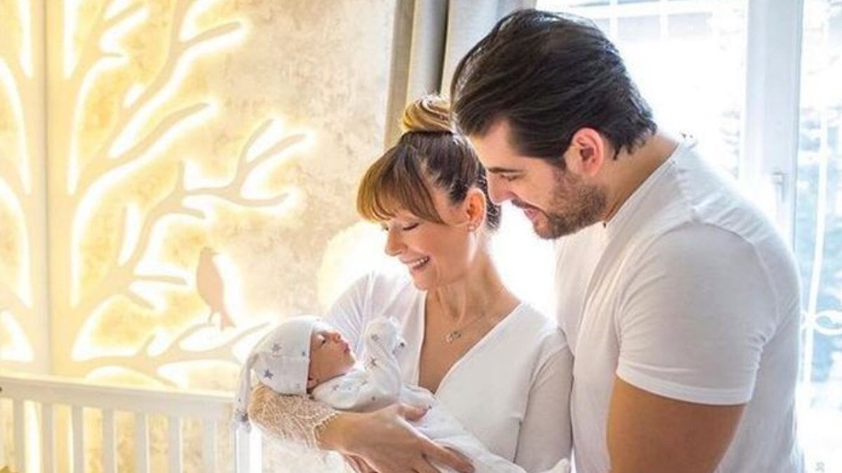 Özge Özder hamileliğini anlattı